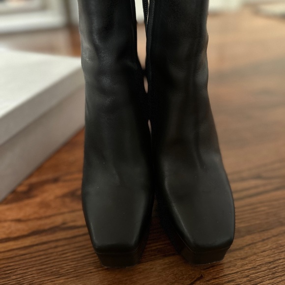 Jimmy Choo size 7, black. Worn a few times. See pictures. - Picture 3 of 8